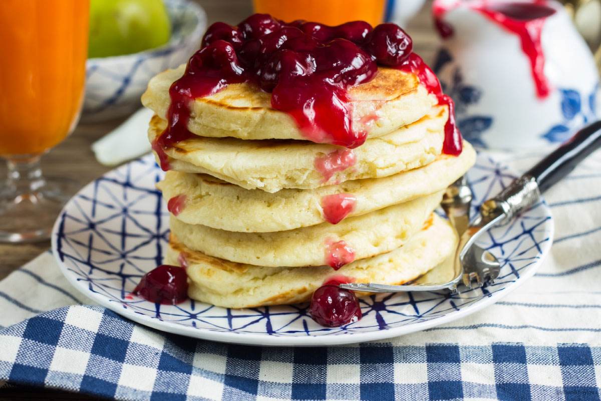 Recette de pancake semoule fine Le Renard au sirop de fruits rouges